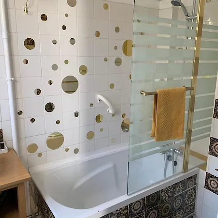 Le Charme Proche Des Thermes דירה *