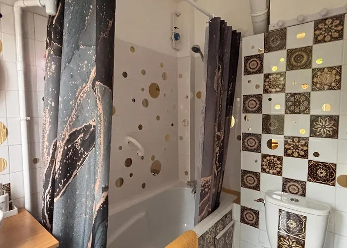 Le Charme Proche Des Thermes Vittel